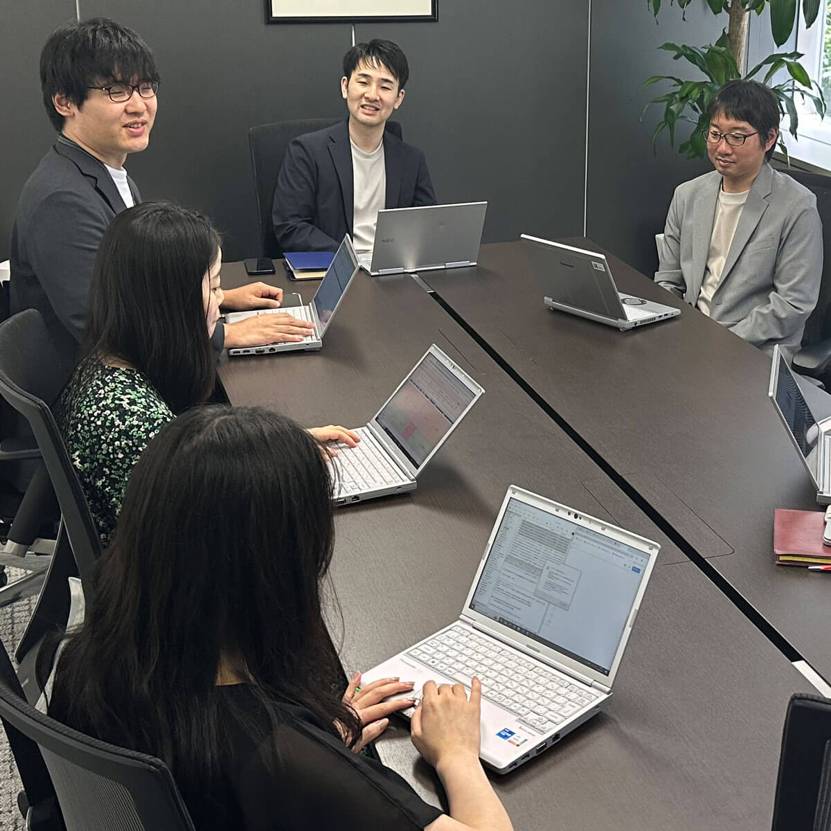 会社情報